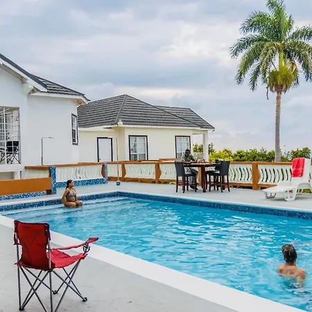 Villa Solstice